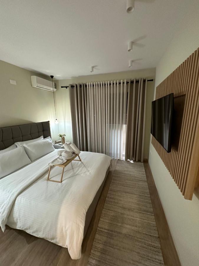 4seasonsgea , New Modern In Apartment